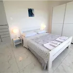 Isabella - Four Bedroom With Swimming Pool