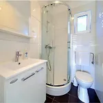 빌라 Isabella - Four Bedroom With Swimming Pool Linardići