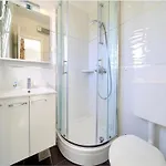 빌라 Isabella - Four Bedroom With Swimming Pool