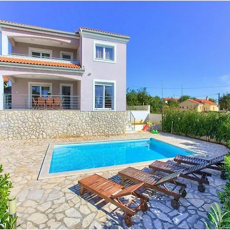 빌라 Isabella - Four Bedroom With Swimming Pool *